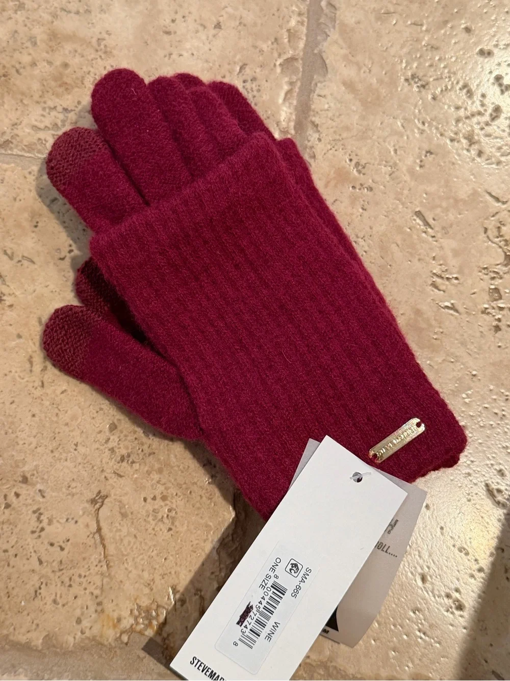 NWT Steve Madden Burgundy Ribbed Knit Touchscreen Tech Touch Gloves